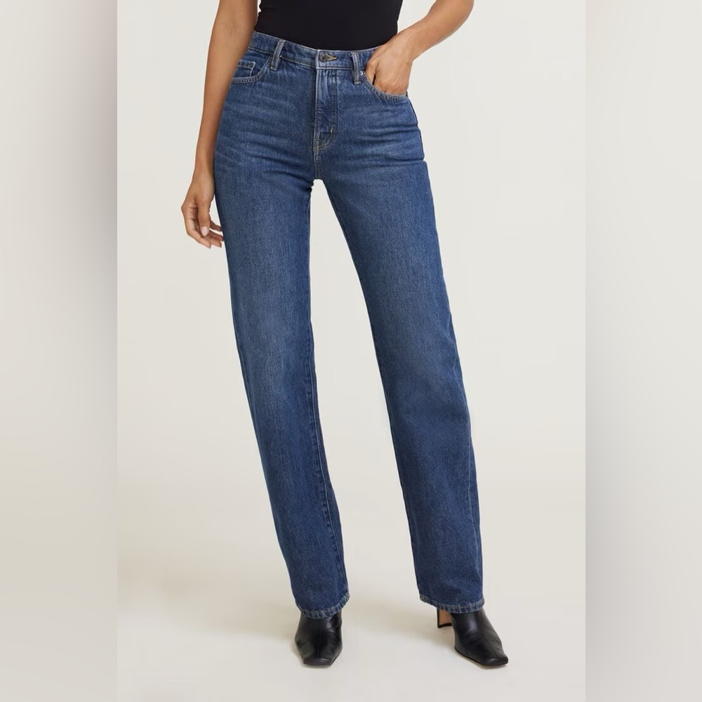 Cara High Rise Straight‎ Leg Jeans